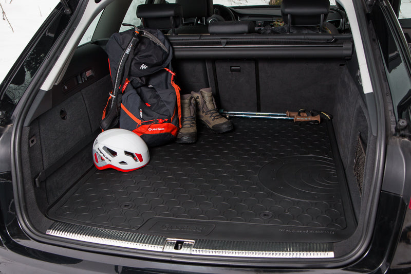 GledringUSA custom fit cargo mat for Volvo C40 Recharge 2022-2024