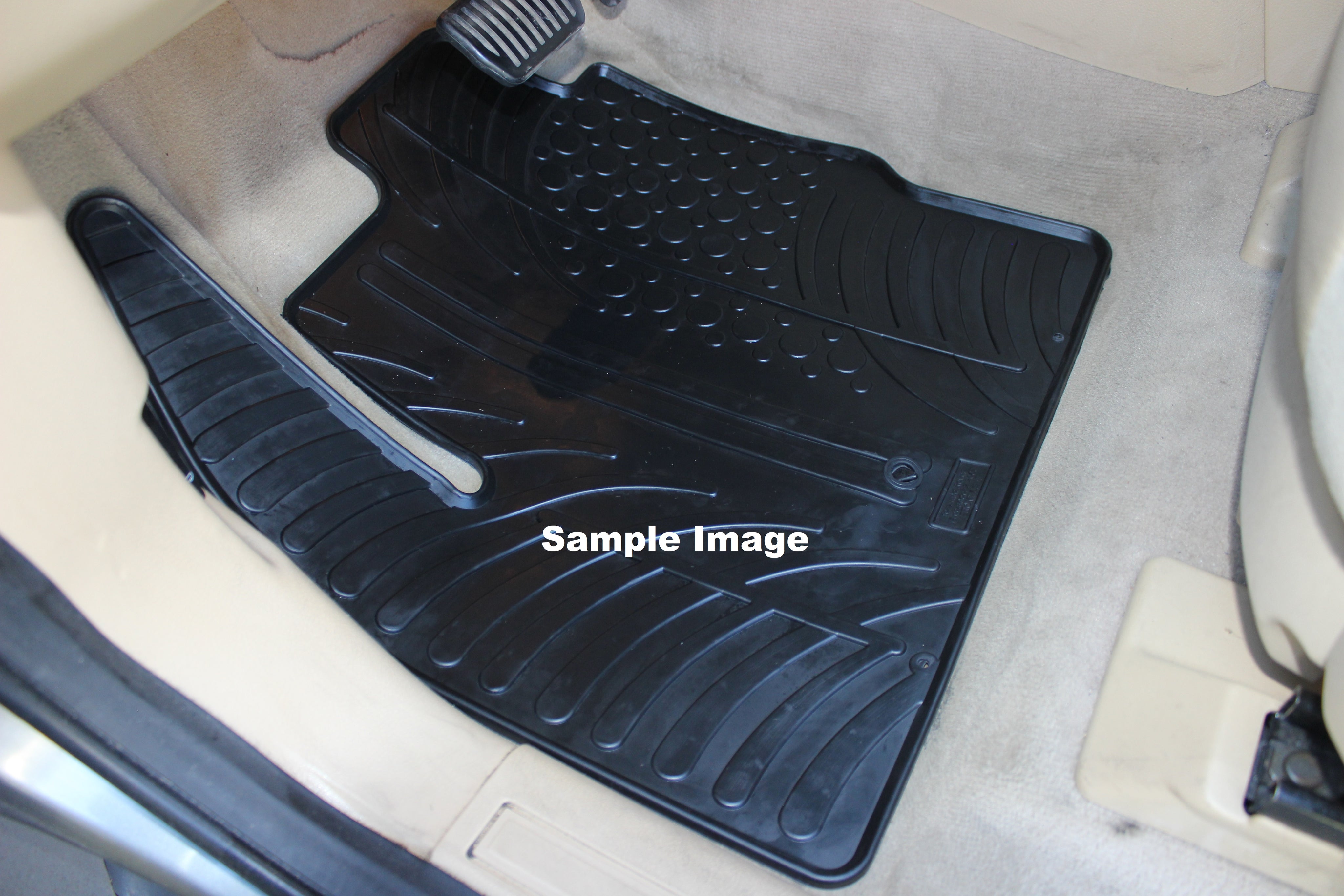 Land Rover LR2 floor mat