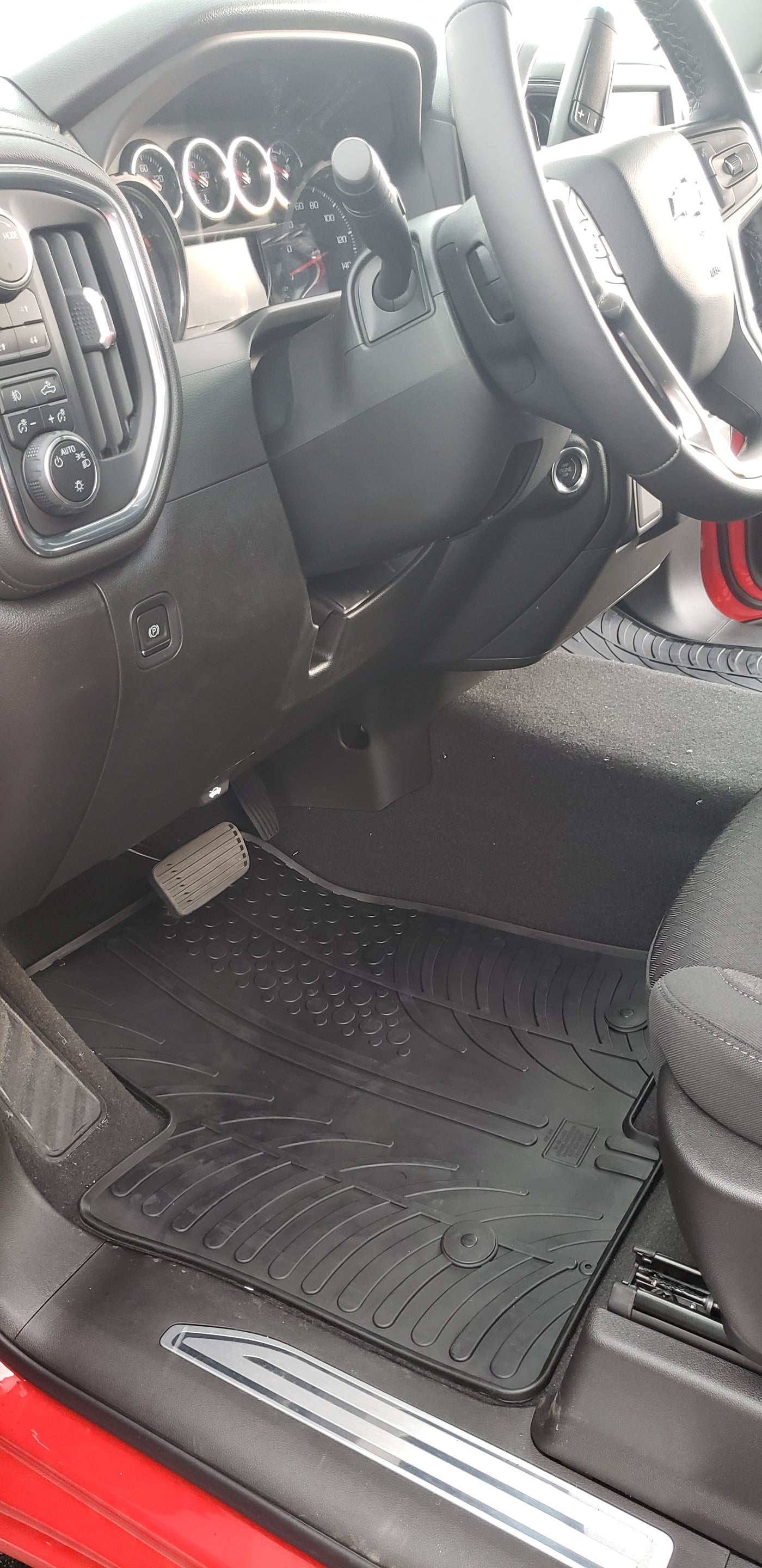 GUSA Custom Floor Mats for Chevy Silverado 1500 (Carpet) Crew/Double Cab 2019-2026