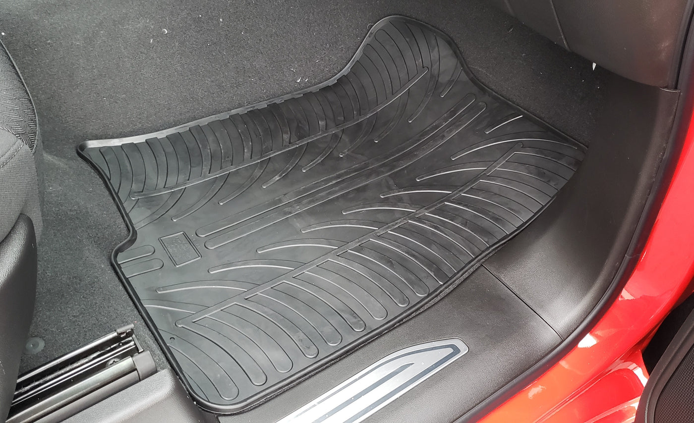 GUSA Custom Floor Mats for Chevy Silverado 2500/3500HD (Carpet) Crew/Double Cab 2020-2026